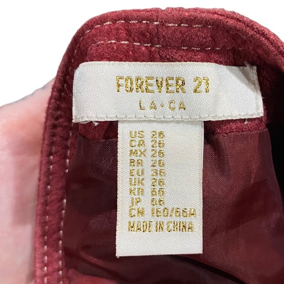 Dark Red suede skirt - Picture 3 of 3